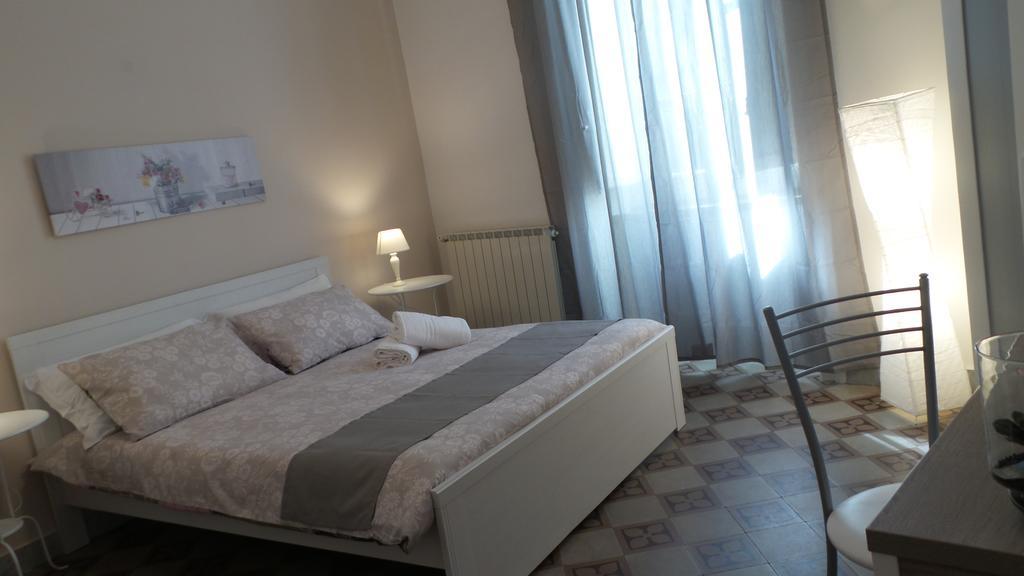 Bb Essenze Bed & Breakfast Palermo Eksteriør bilde