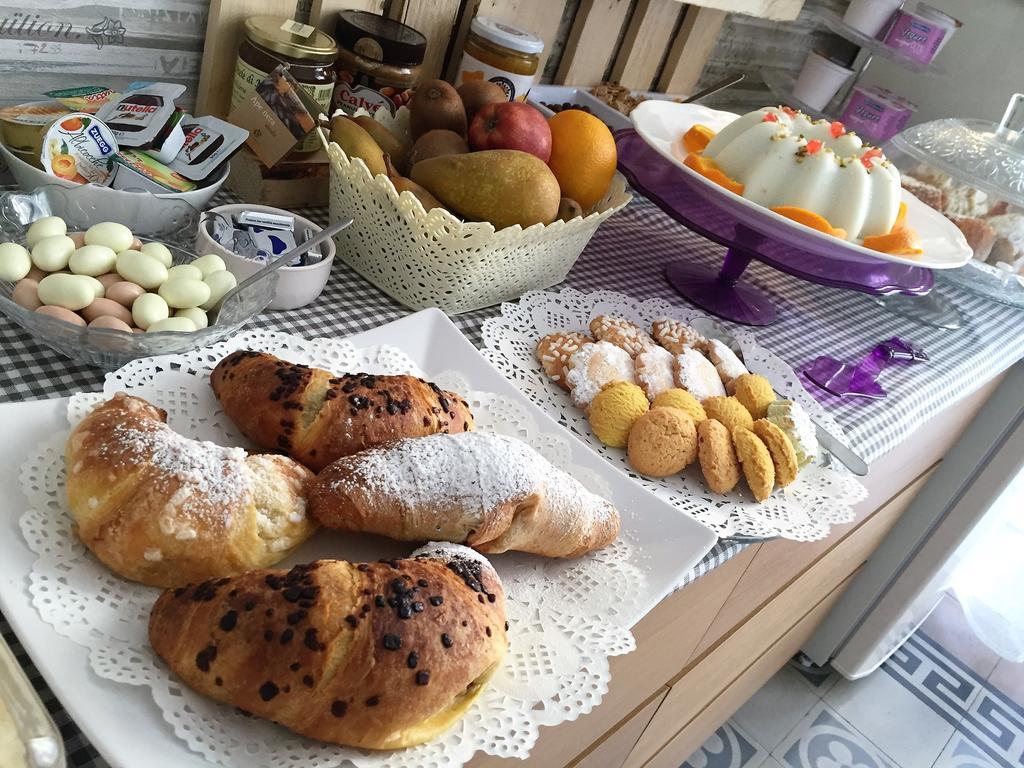 Bb Essenze Bed & Breakfast Palermo Eksteriør bilde