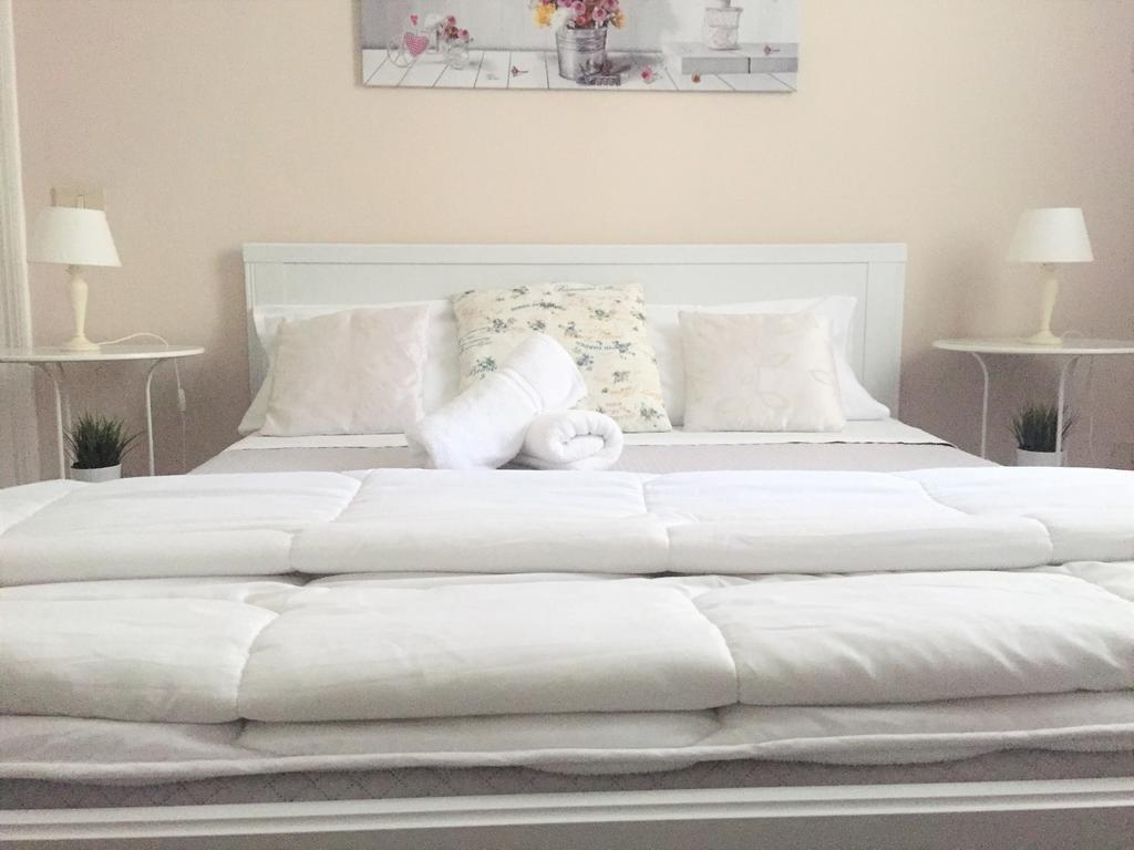 Bb Essenze Bed & Breakfast Palermo Eksteriør bilde