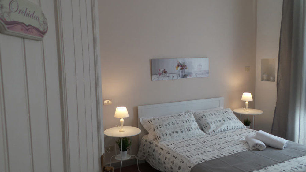 Bb Essenze Bed & Breakfast Palermo Eksteriør bilde